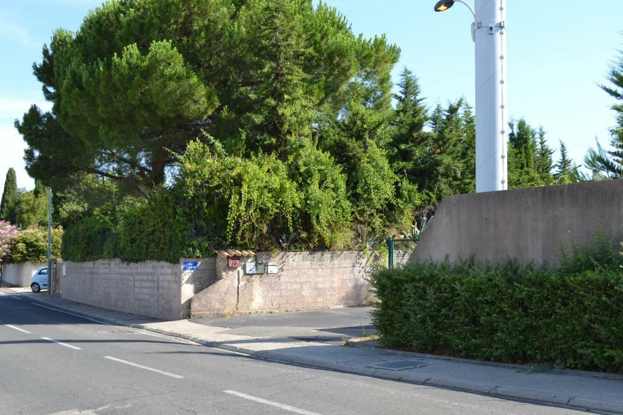La Perle De Ceylan Hotel Montagnac  Kültér fotó